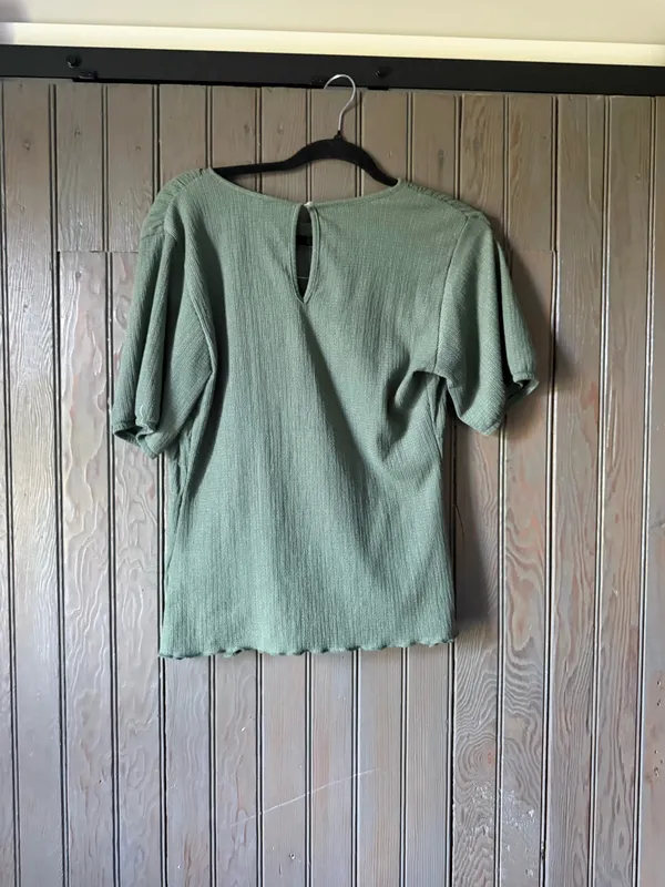 Boutique Top - Image 2