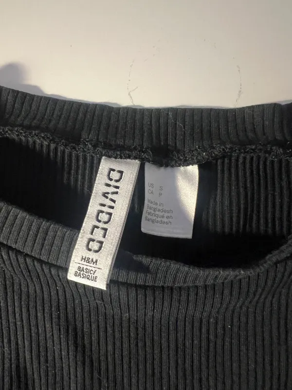 H&M Black Top - Image 4