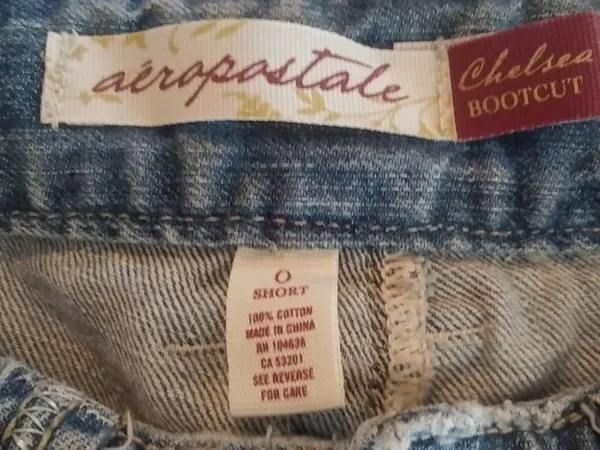 Aeropostale Chelsea Boot Cut Distressed Jeans 0 - Image 9