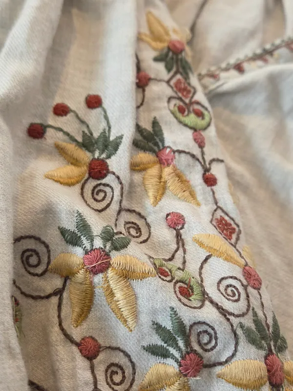Max Studio Ecru Embroidered Peasant Blouse 3/4 sleeve Size Large Boho - Image 6