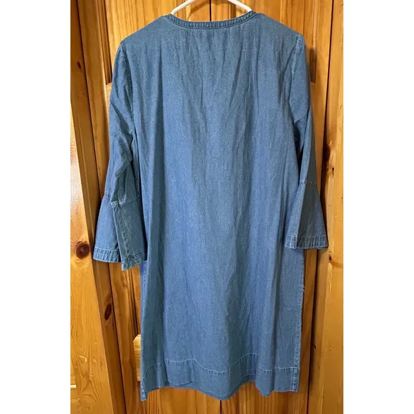 Draper James NWOT Chambray Ruffle Shift Dress Blue Denim 3/4 Bell Sleeve SZ Z SZ - Image 3