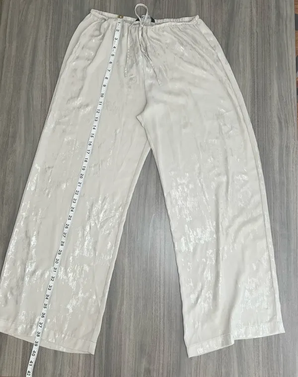 Zara White/Silver Metallic Wide-Leg High-Rise Pants. - Image 5