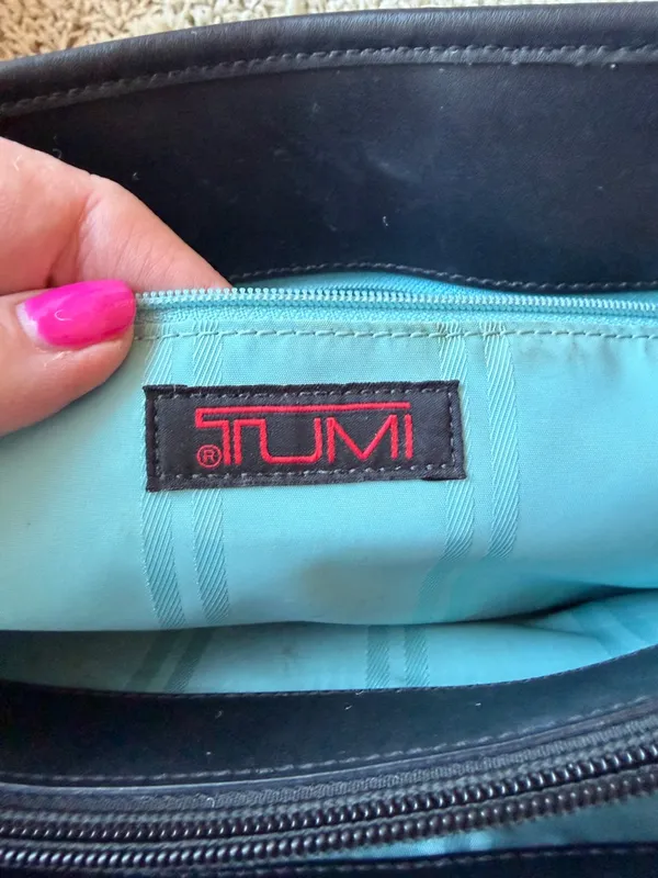 Tumi Soft Travel Satchel Handbag Purse Corporate Business Designer Luxury - Image 2