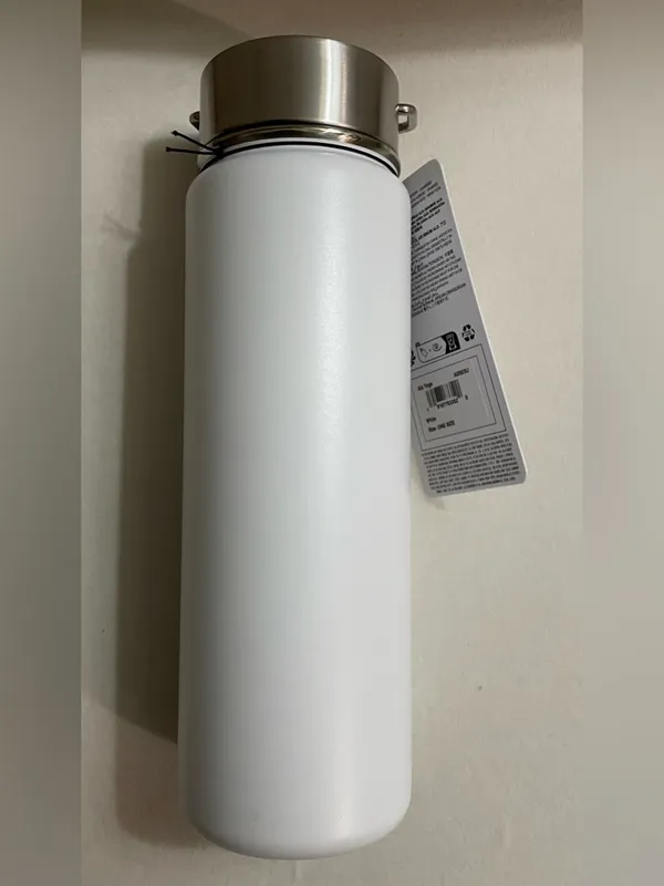 ALO Yoga White Aluminum Water Bottle with Carry Handle NWT 24oz - Image 9