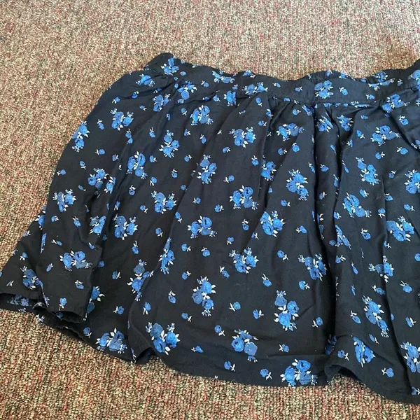 ‎American eagle floral skirt M - Image 3