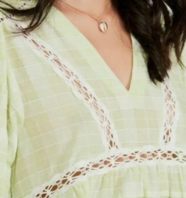 Free People Lime Green Time Out Boho Cottagecore Lace Tunic Top W-690 Size S - Image 6