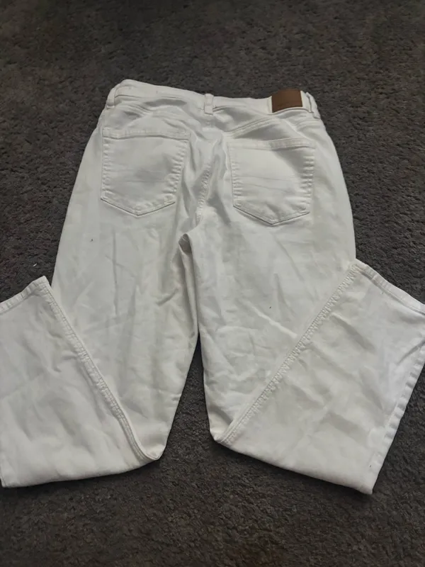 American Eagle Jeans - Image 2