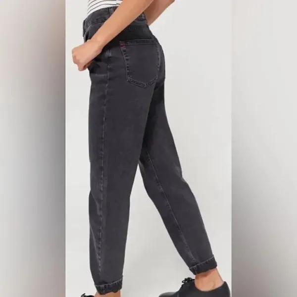 Urban Outfitters BDG High Waist Faded Black Mom Jeans Straight Leg Size 26 - Image 2
