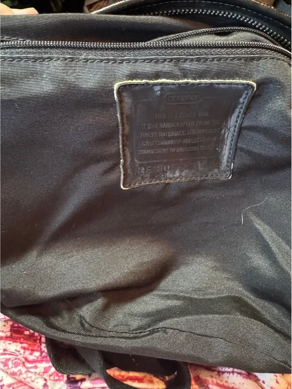 Coach F2190 Signature Oversized C Crossbody Bag - Image 5