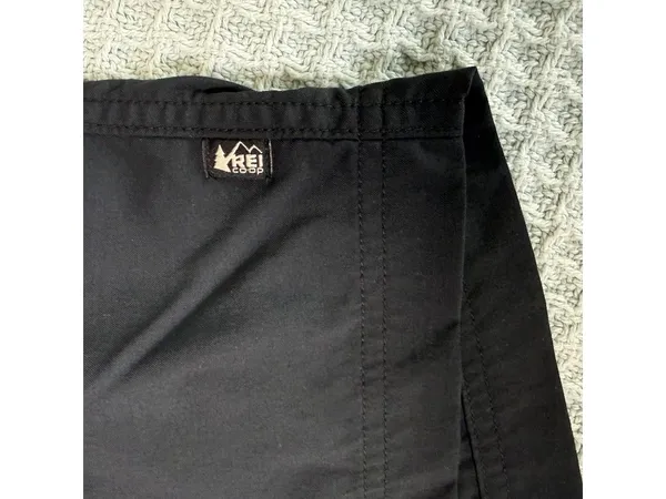 REI Co-Op Sahara Bermuda Shorts Womens 10 Black Hiking Outdoor Gorpcore Travel - Image 2