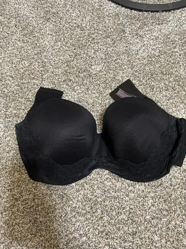 PINK - Victoria's Secret Body by Victoria Lined Strapless Underwire Convertible Bra Black Lace Band - Image 2