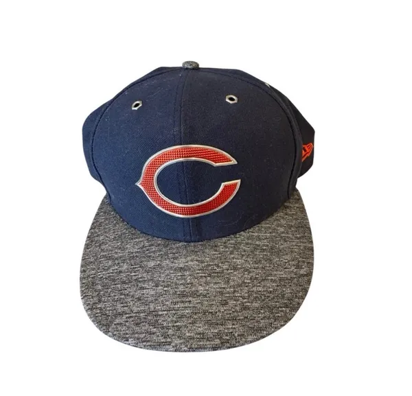New Era NWOT Chicago Bears Hat Blue Black Orange Metallic 7 1/8 - Image 2