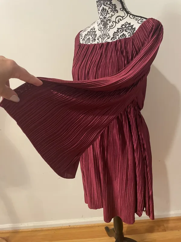Inspired Hearts Burgundy Plisse Off-Shoulder Mini Dress 2X - Image 4