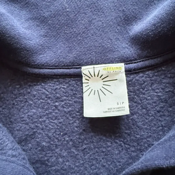 OFFLINE By Aerie Cloud Fleece Polo Sweatshirt Size Small - Image 4