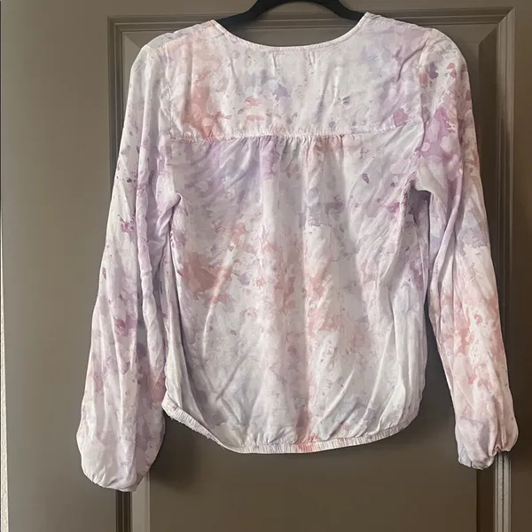 Anthropologie Cloth and Stone Splatter Print V-Neck Top Blouse Long Sleeve Size Small - Image 4