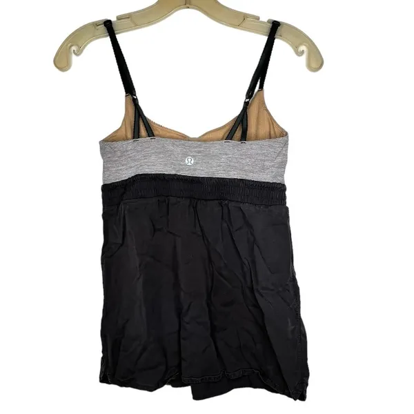 Lululemon Tank Top with Attached Bra - Image 4