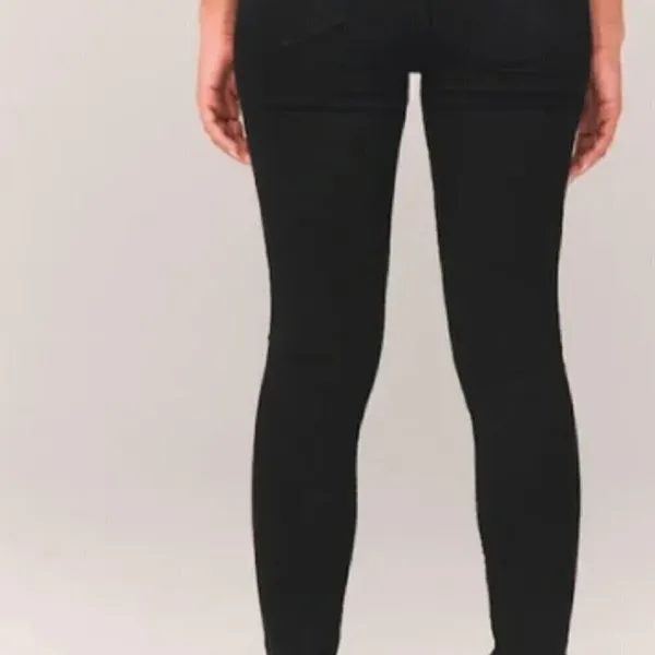 Abercrombie &‎ Fitch High Rise Jean Legging - Image 4