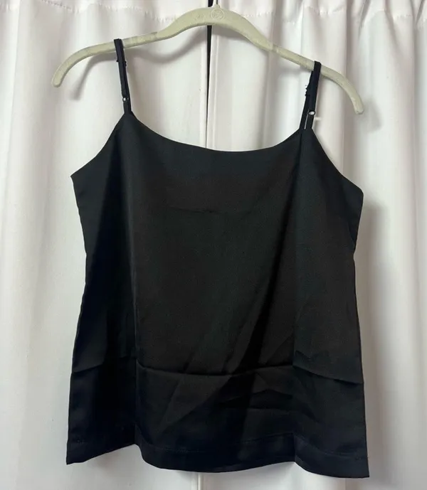 New Black Satin Minimalist Cami Sleeveless Business Casual Tank Top Size Small - Image 3