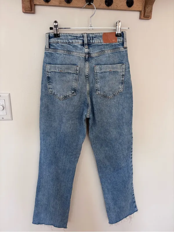 Zara Straight Leg Denim Jeans – Size 0 - Image 2