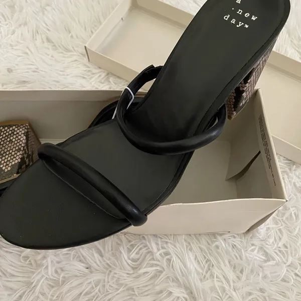 NWT A New Day Cass black snake block heel sandals - Image 4