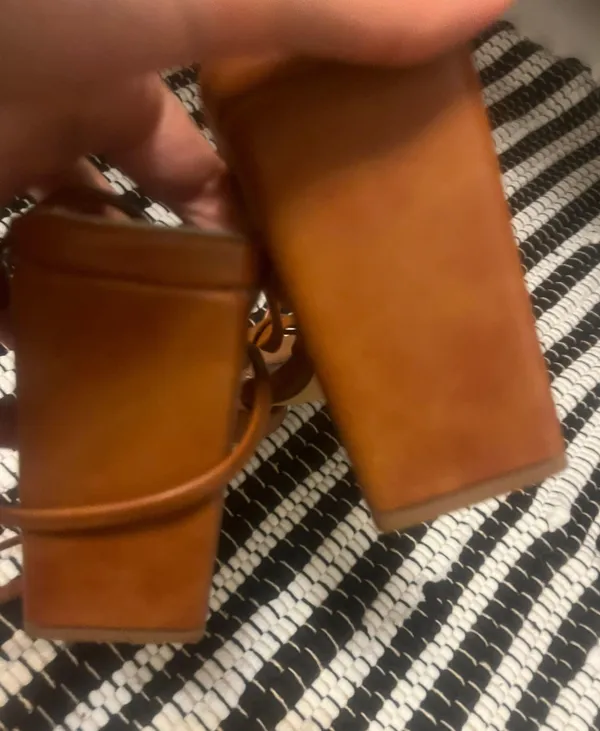 Sandals Brown Size 8 - Image 6