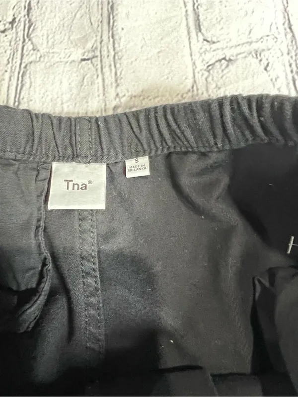 TNA Black Drawstring Elastic Hem Pants size small joggers - Image 10