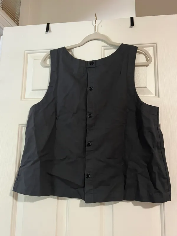 Button Back Tank Top - Image 4