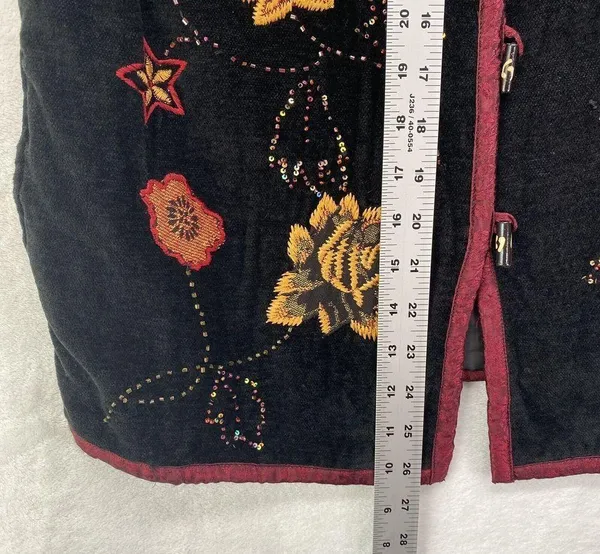 Vintage White Stag Jacket Medium Chenille Fall Floral Asian Inspired Embroidered - Image 3