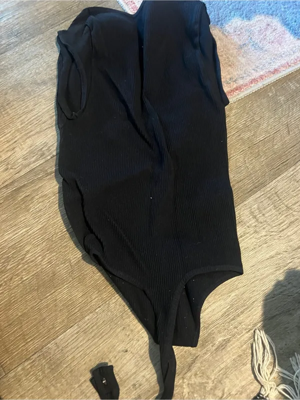 Free people intimately seamless black bodysuit small - Image 10