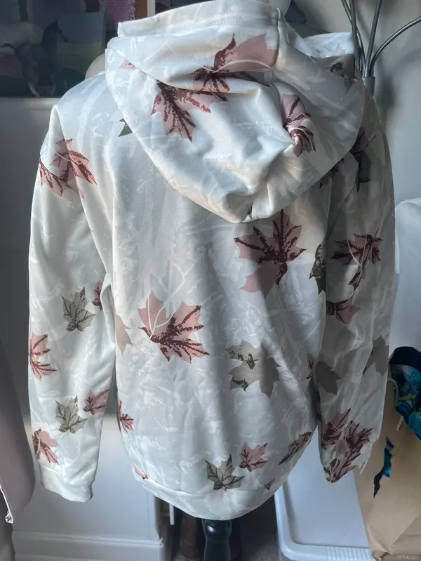 Amazon Camo hoodie size small. - Image 2