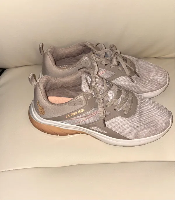 The sneakers are from the U.S. Polo Assn. brand in a pale pink tone with breathable mesh. - Image 3