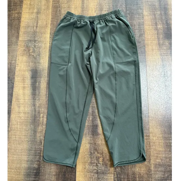 Lululemon Evergreen Final Play Crop *23" Size 6 - Image 2