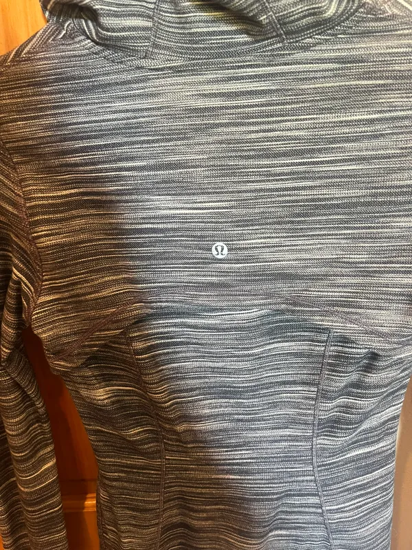 Lululemon Hooded Define Jacket - Image 4