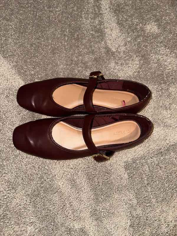 Maroon Old Navy Flats - Image 2