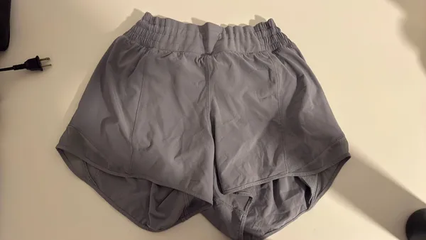 Lululemon 4in hottie hot shorts - Image 3