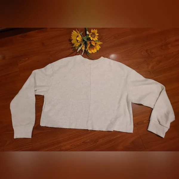 Zara Off White Crop Top Sweater Size L - Image 2