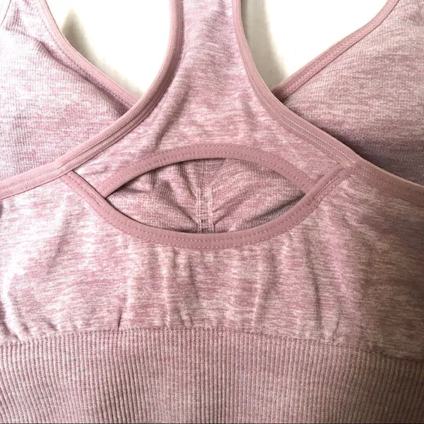 ‎Yogalicious lavender strappy racer back bra M - Image 6