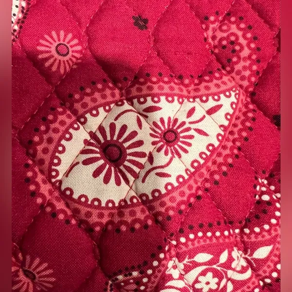 RETIRED: Vera Bradley | small Mesa Red cosmetic bag. - Image 8