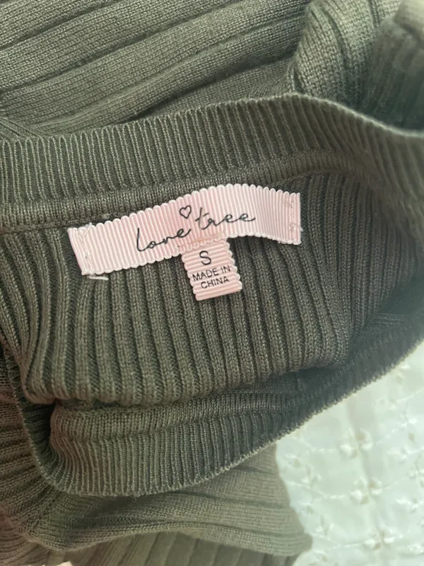 Ribbed Olive Green Shirt  - Image 3