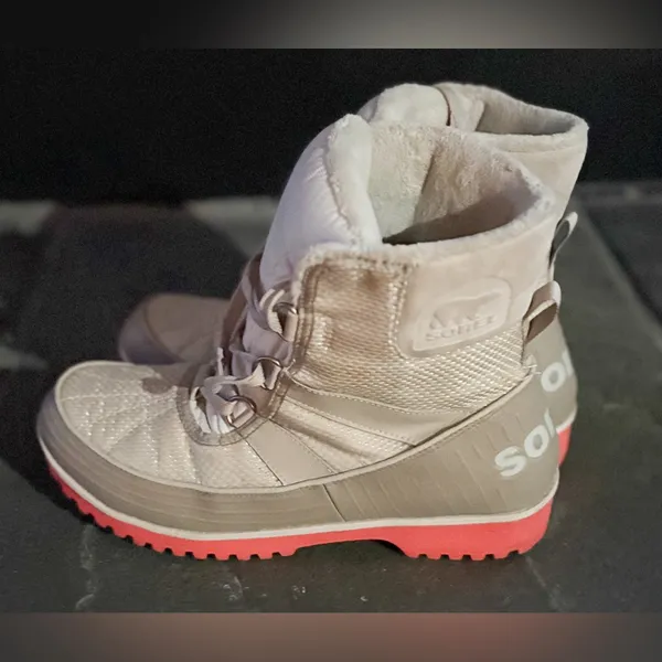 Sorel Women's Tivoli II Winter Boots - White Gray Waterproof Size 10‎ EUC - Image 3