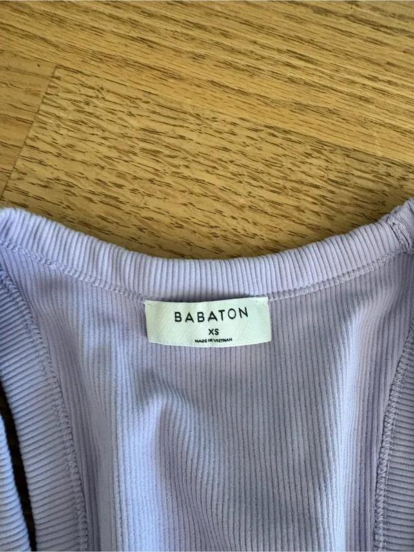 Babaton Soft Lavender Ribbed Tank - Image 2