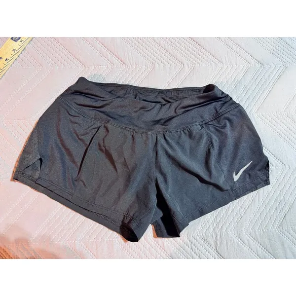 Nike athletic shorts dry fit size extra small women's excellent condition black‎ - Image 2
