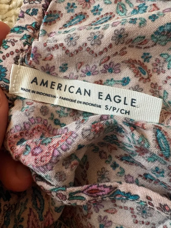 American Eagle Floral Romper - Image 3