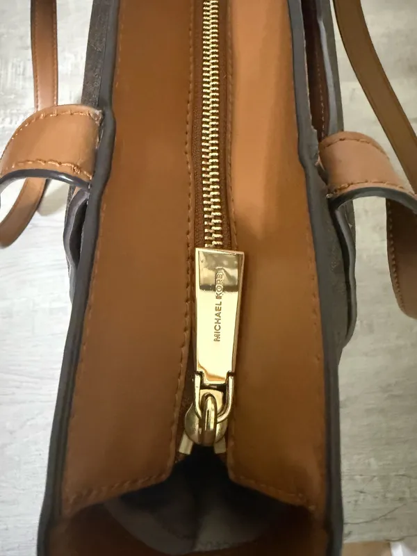 Michael Kors Purse - Image 6