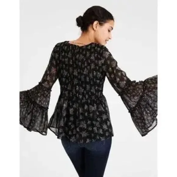 American Eagle Dark Floral Smocked Bell Sleeve Top Whimsigoth Fairy 70s Blouse M - Image 2