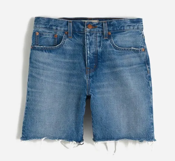 NWT Madewell Long Denim Shorts in Pedersen Wash 26 missing interior button - Image 6