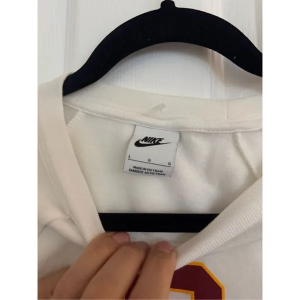 Nike USC long sleeve - Image 4