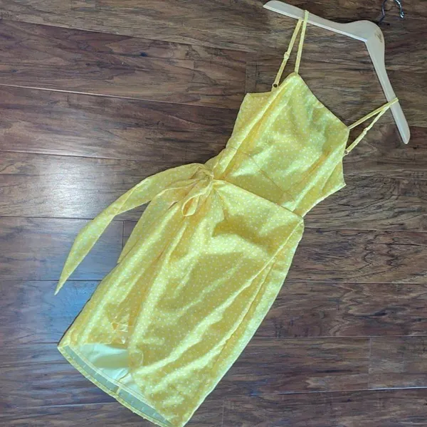 SUPERDOWN Morgan Mini Wrap Dress Size XS Yellow SPRING SUMMER - Image 3