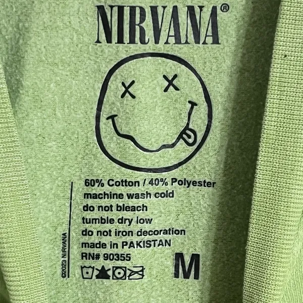 Urban Outfitters Nirvana Smile‎ Oversized Crewneck Size Medium Grunge Punk - Image 4