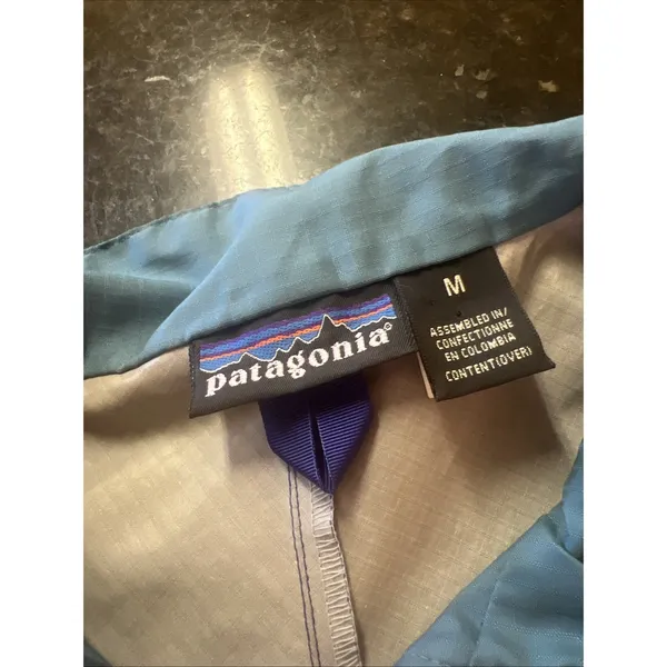 Patagonia Vest Women's Sz med Lightweight Purple Running Zip Up Athletic Workout - Image 2
